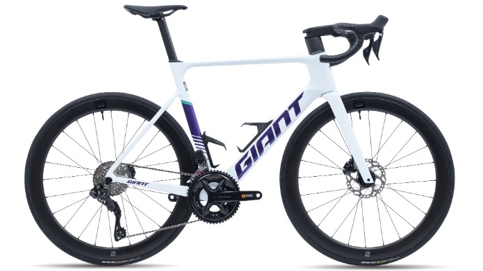 Giant Propel Advanced 1 Carbon Road Bike 2026