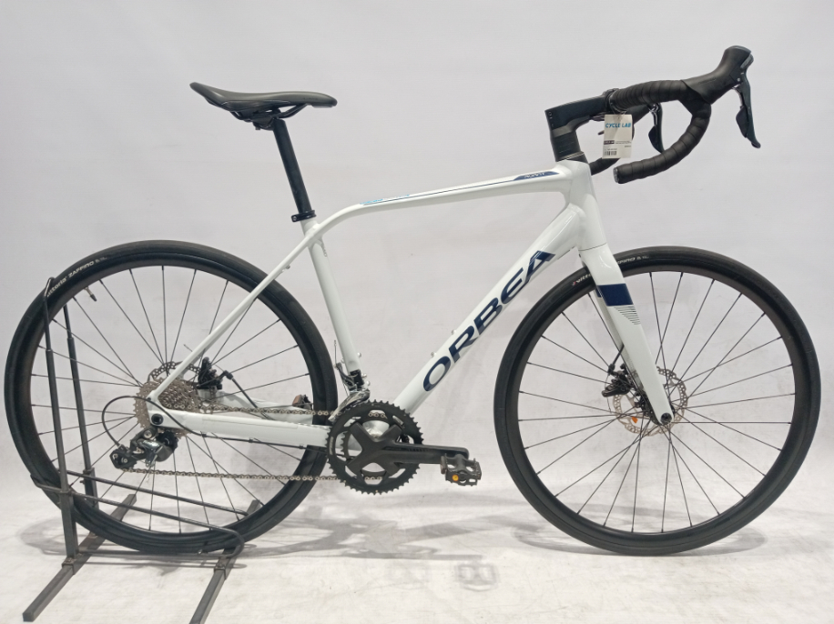 Demo Orbea Avant H40-D Aluminium Road Bike 700c WHT 53 2022 