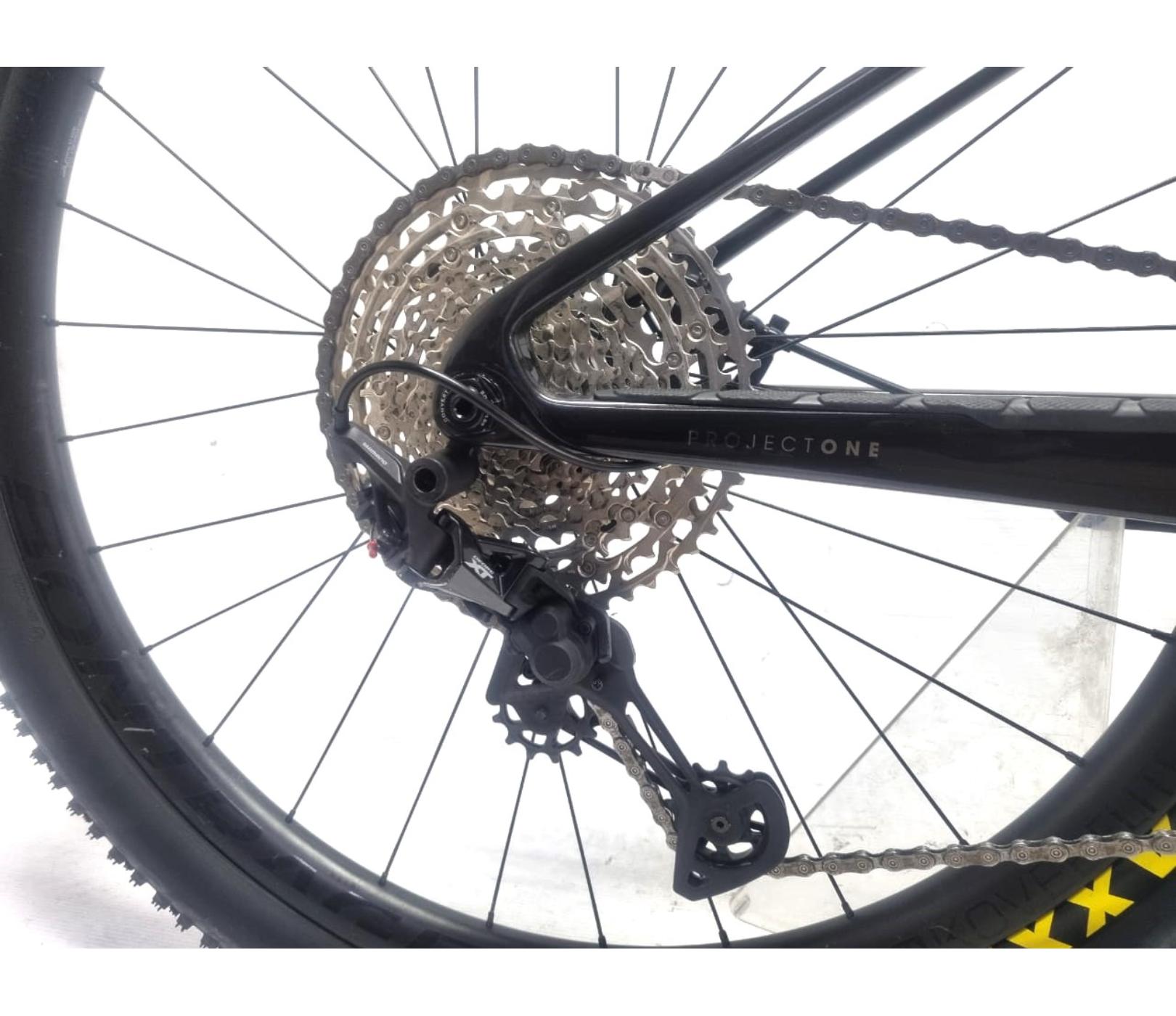 Pre-Owned Trek Supercaliber 9.8 Dual Suspension Carbon MTB - Small