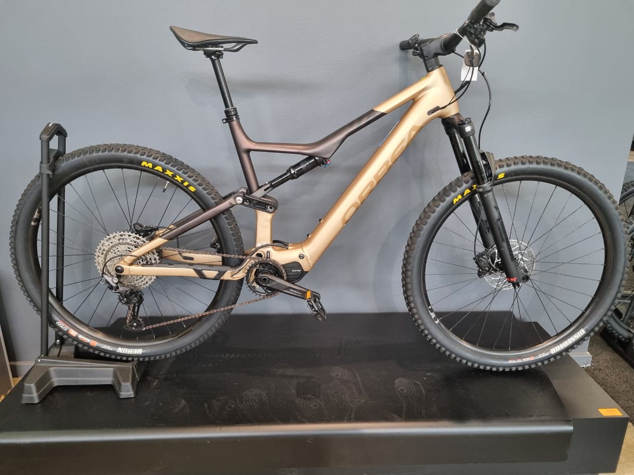 Demo Orbea Rise H30 20MPH Aluminium Dual Suspension MTB-eBike 2023 29" XL