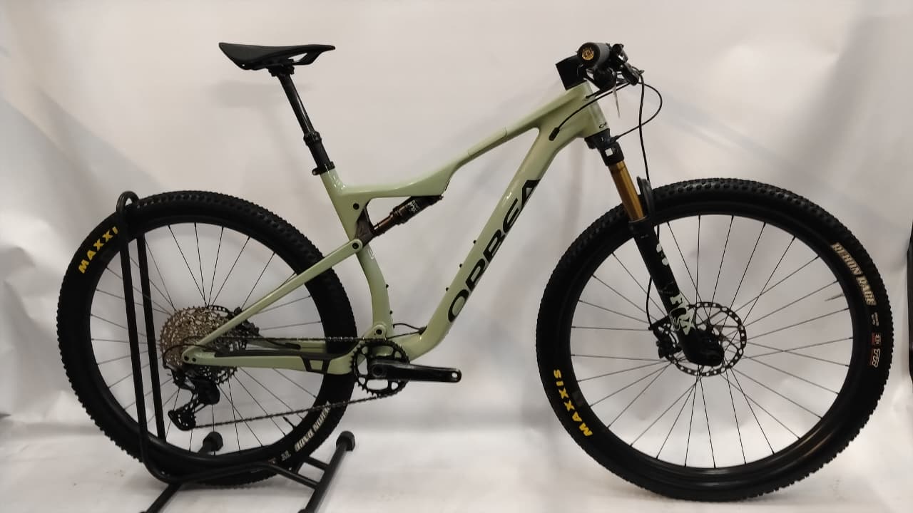 Demo Orbea Oiz M10 TR Carbon Dual Suspension Mountain Bike 2022 29" GRN L