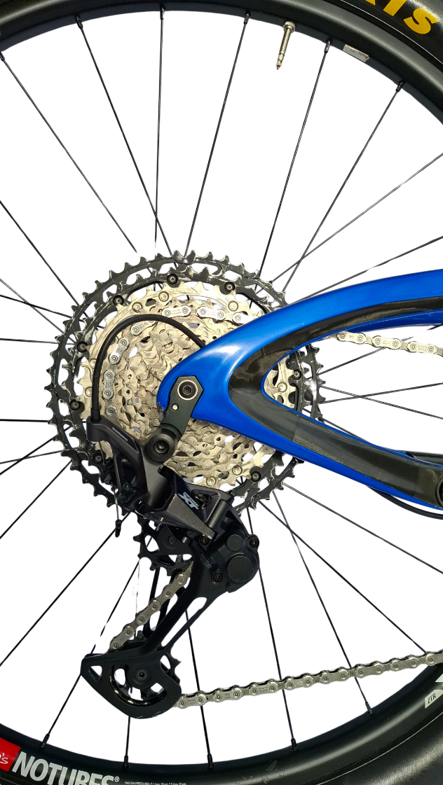 Pre-Owned Ellsworth Truth Carbon Dual Suspension Mountain Bike - Large