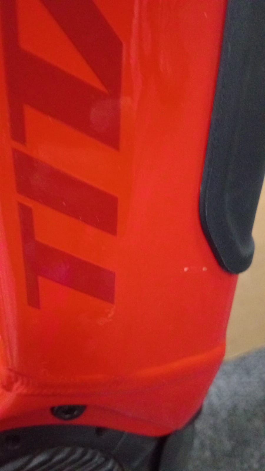 Demo Titan Nitric Sport Aluminium Hardtail Mountain E-Bike 2024 29" RED L